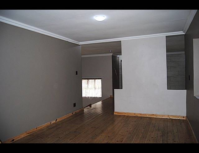 4 BEDROOM HOUSE FOR SALE IN ESCOMBE